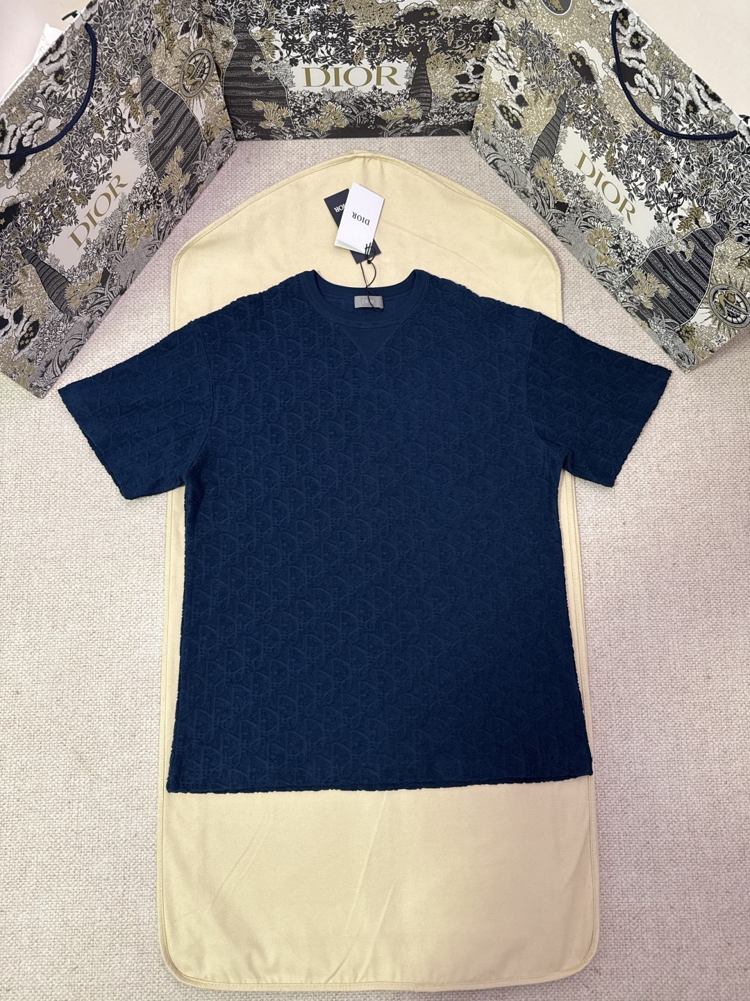 Dior clothing-9