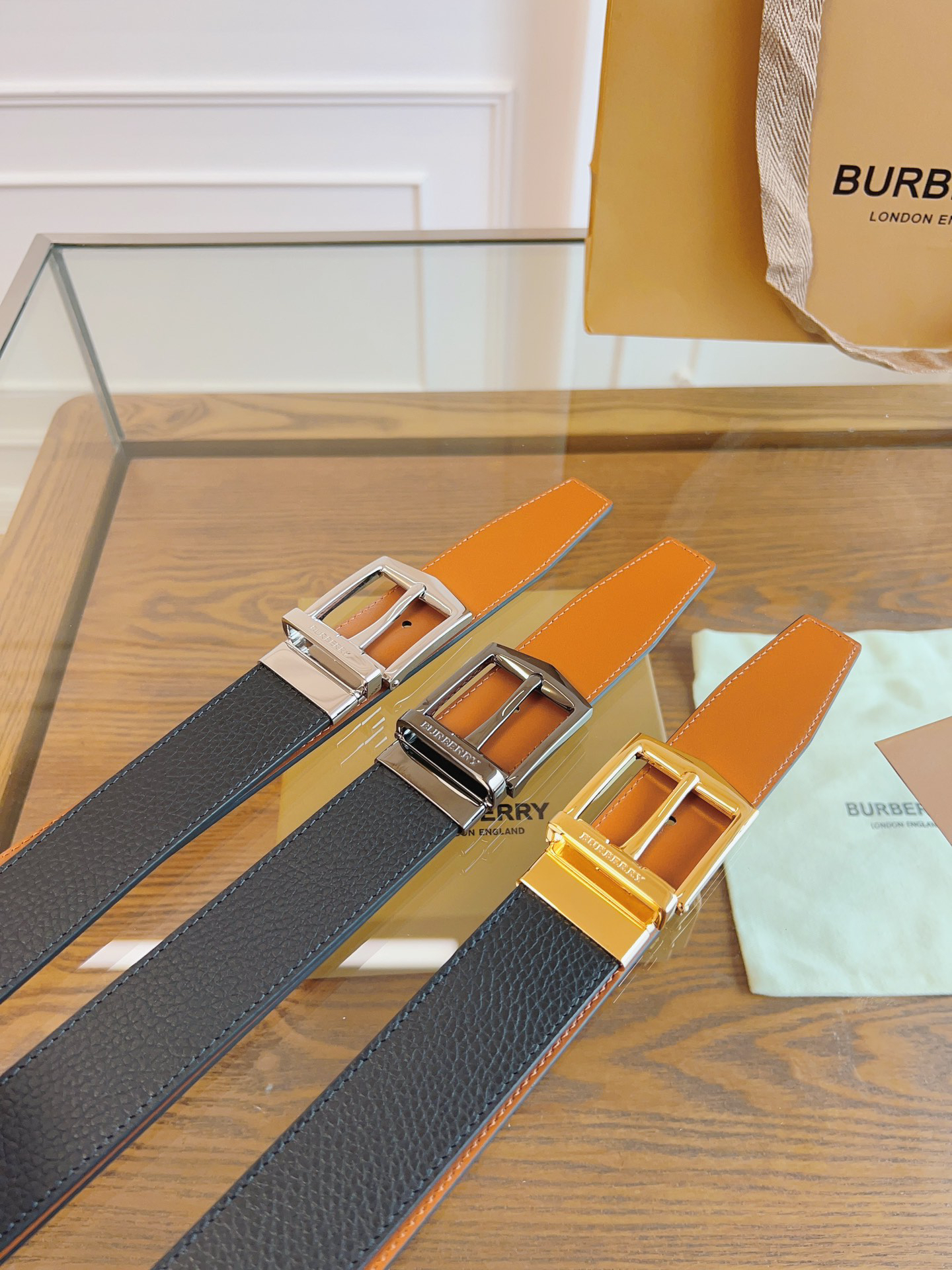 Burberry belt-90