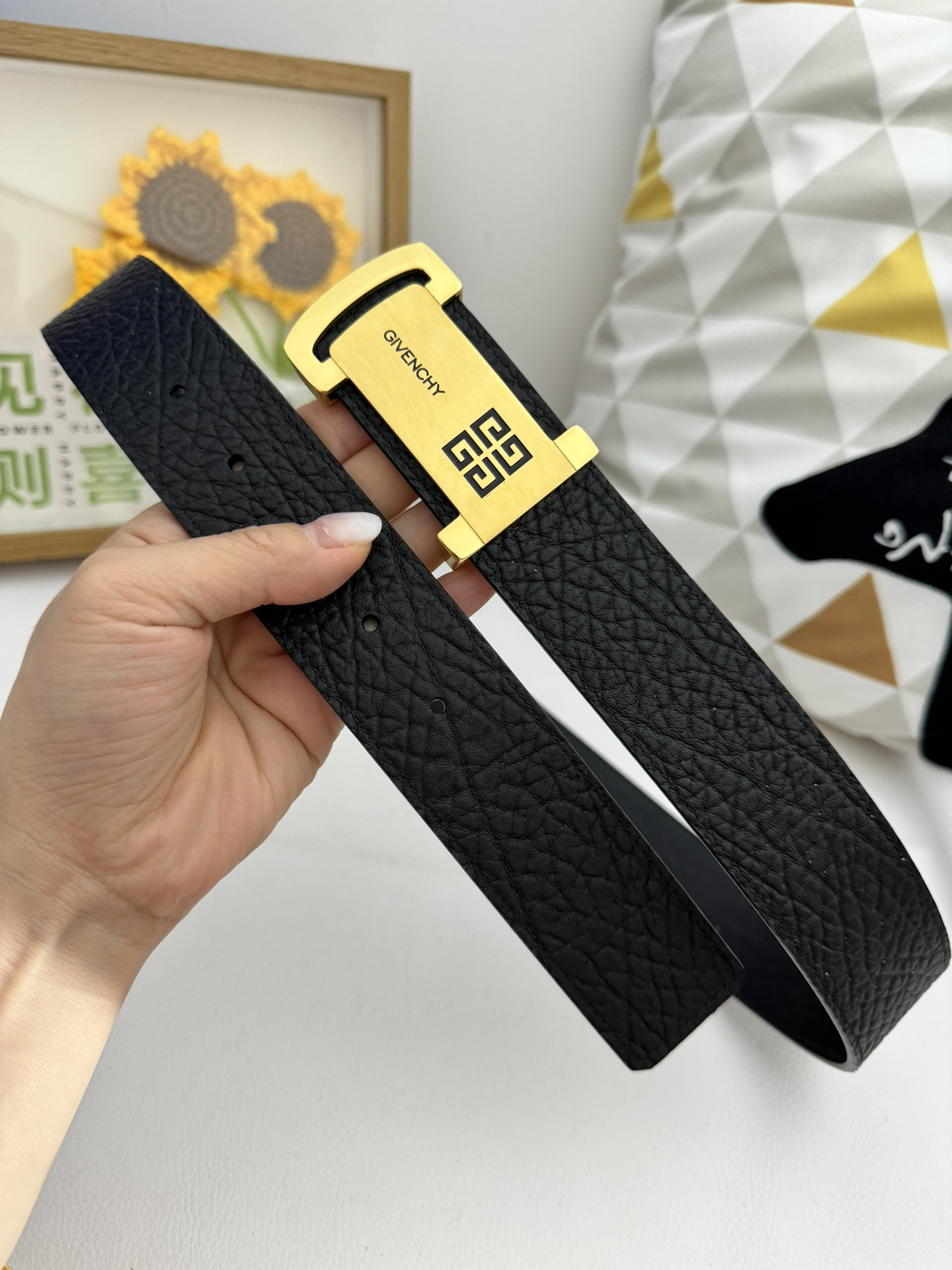 Givenchy belt-121