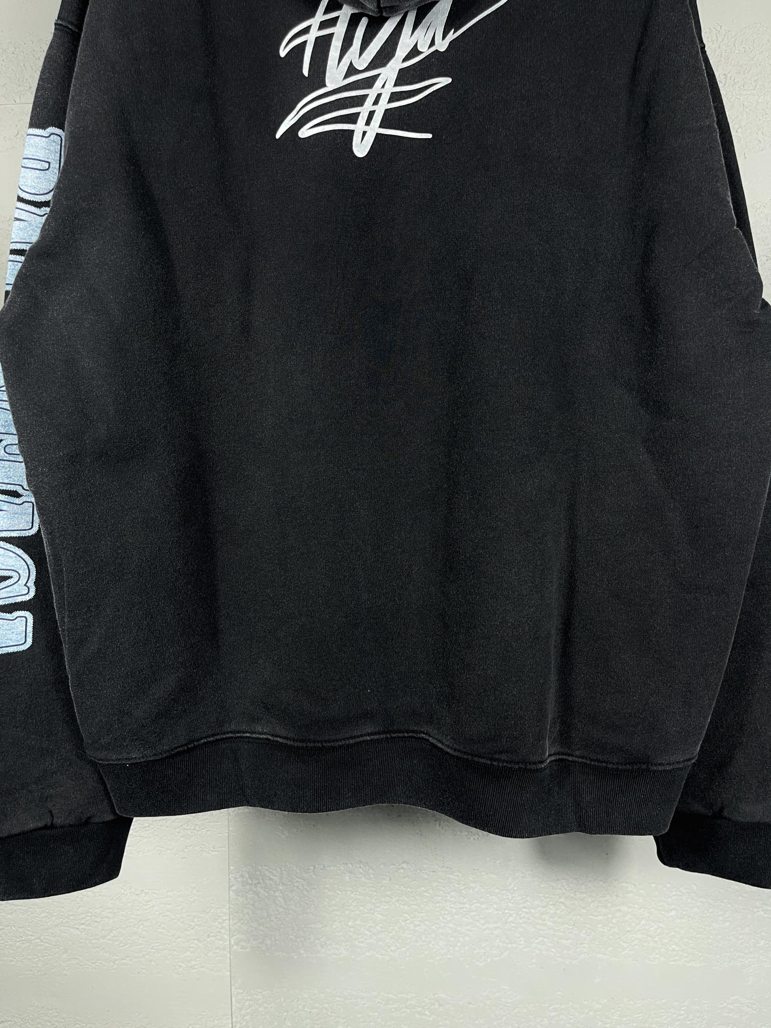 Balenciaga clothing-251