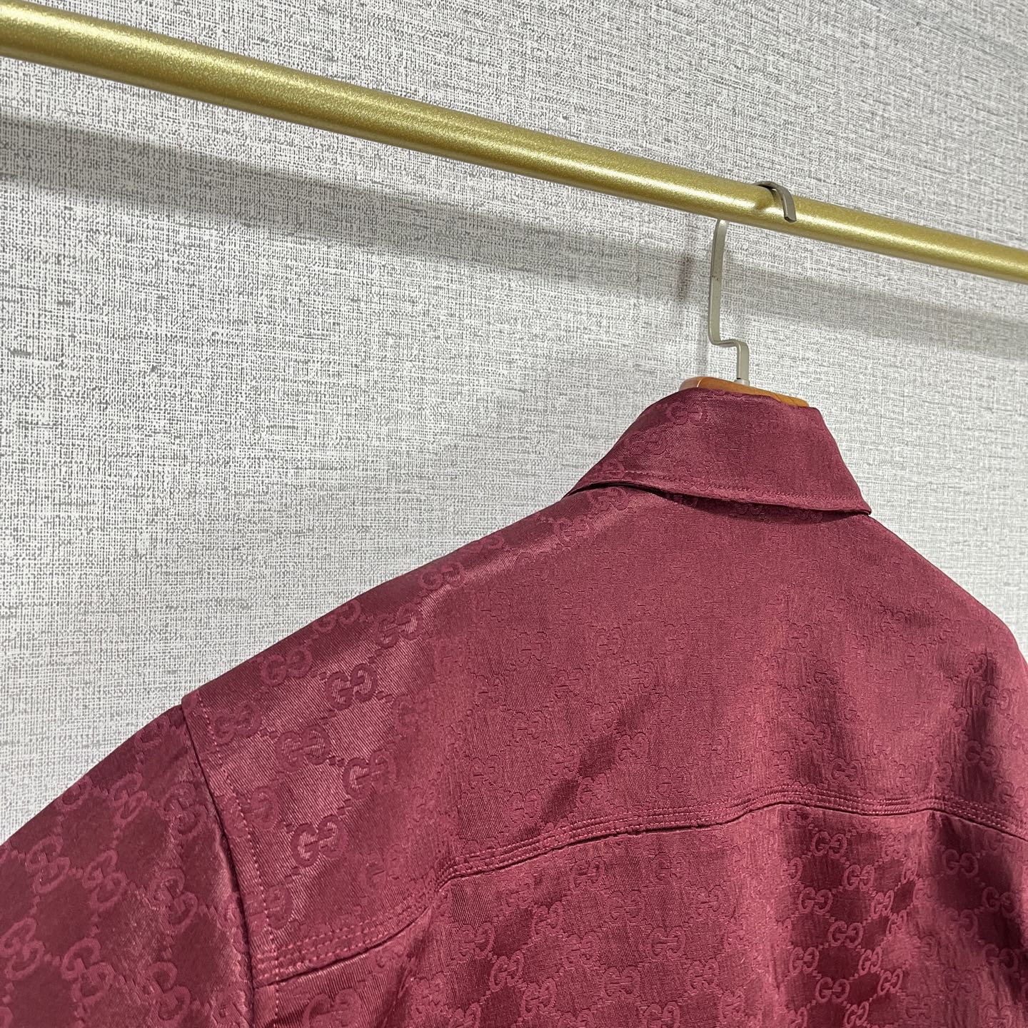 Gucci Clothing-112