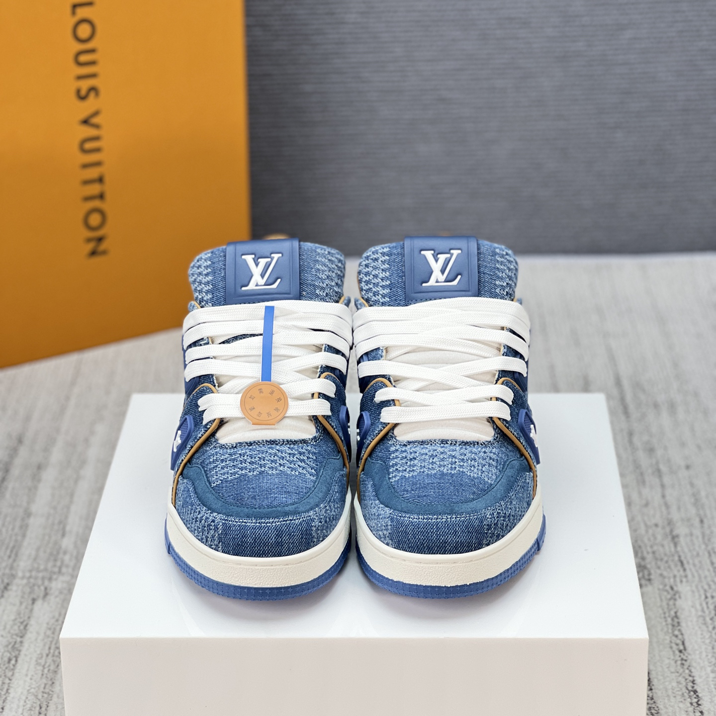 Lv Sneakers-155
