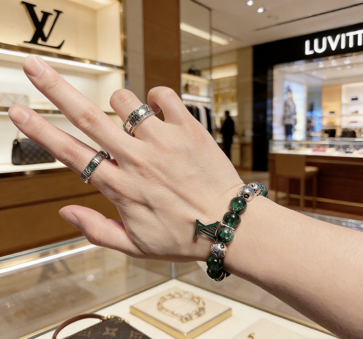 LV ring-50