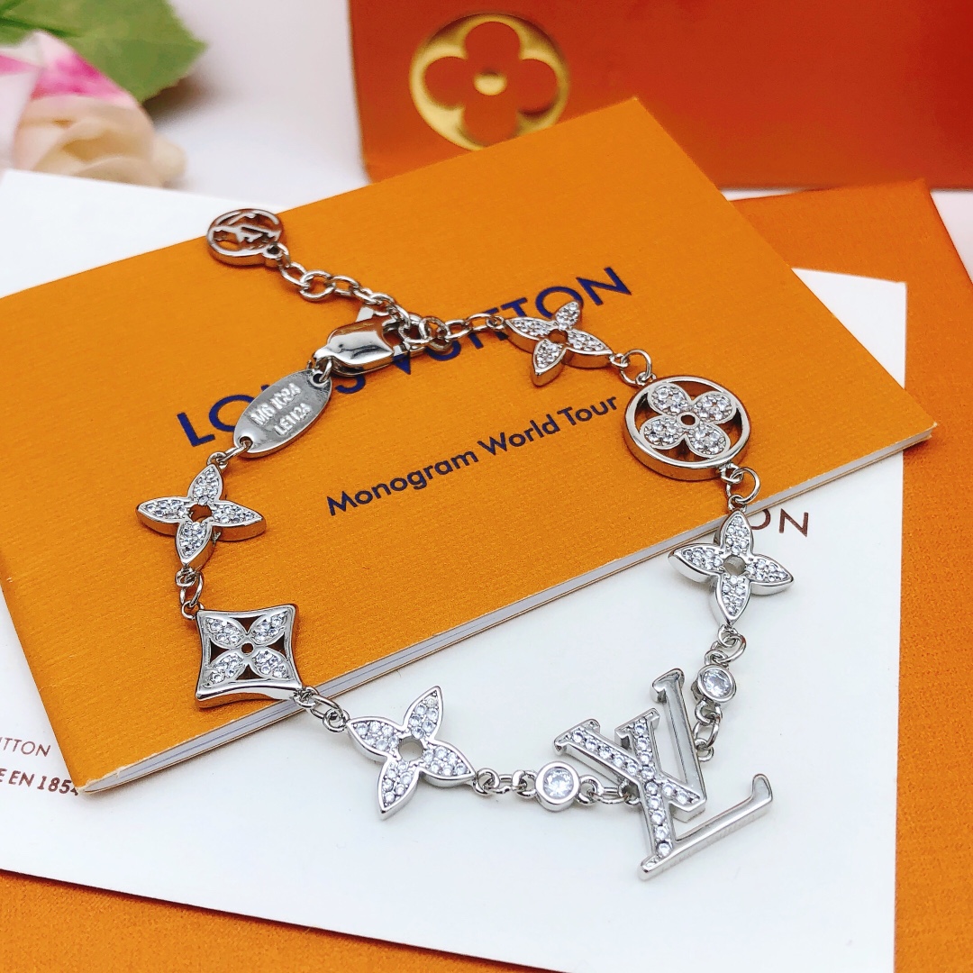 LV Bracelet-19