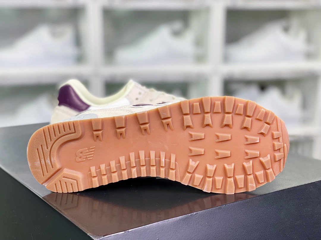 New Balance Sneakers-329