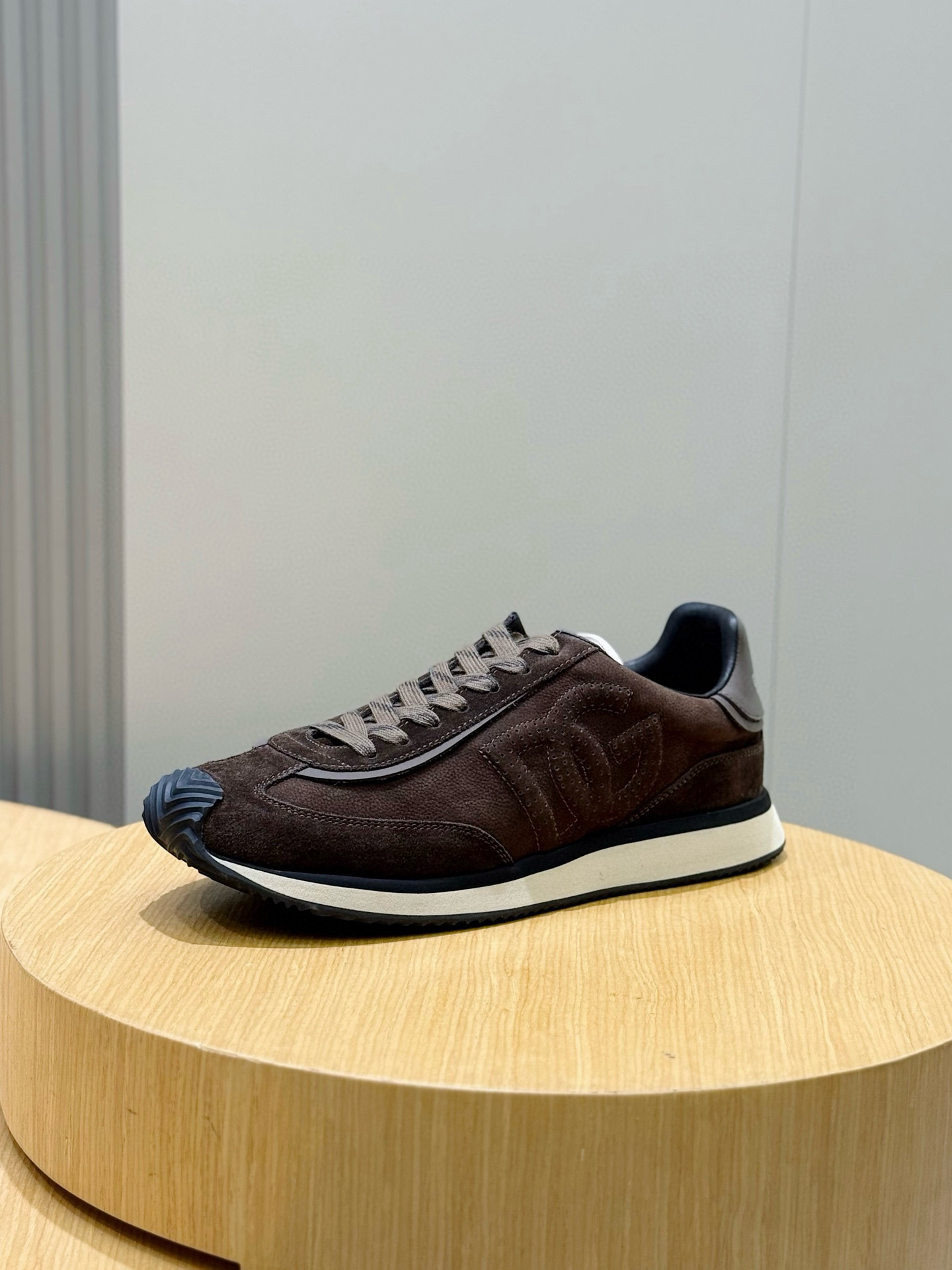 D&G Sneakers-105