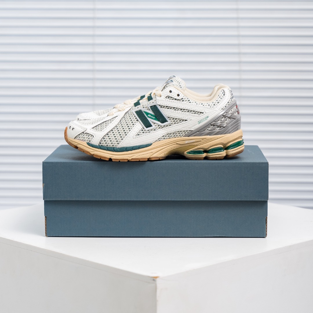 New Balance Sneakers-351