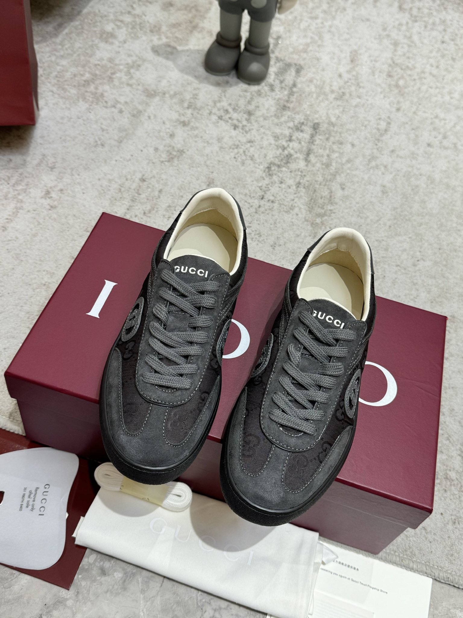 Gucci Sneakers-231