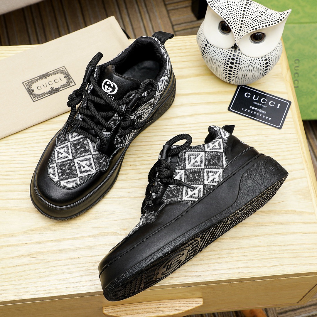 Gucci Sneakers-1