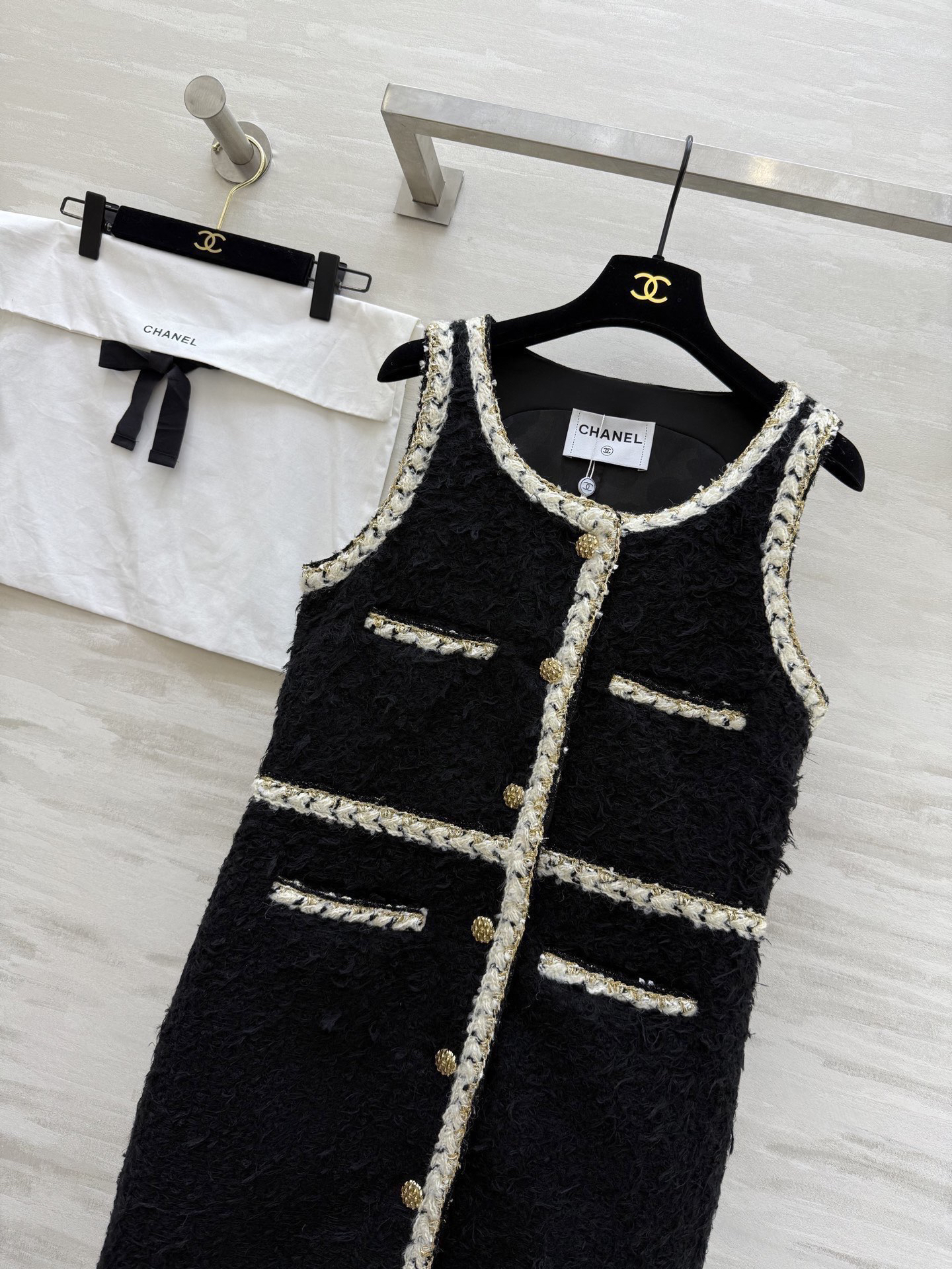 Chanel Clothing-162