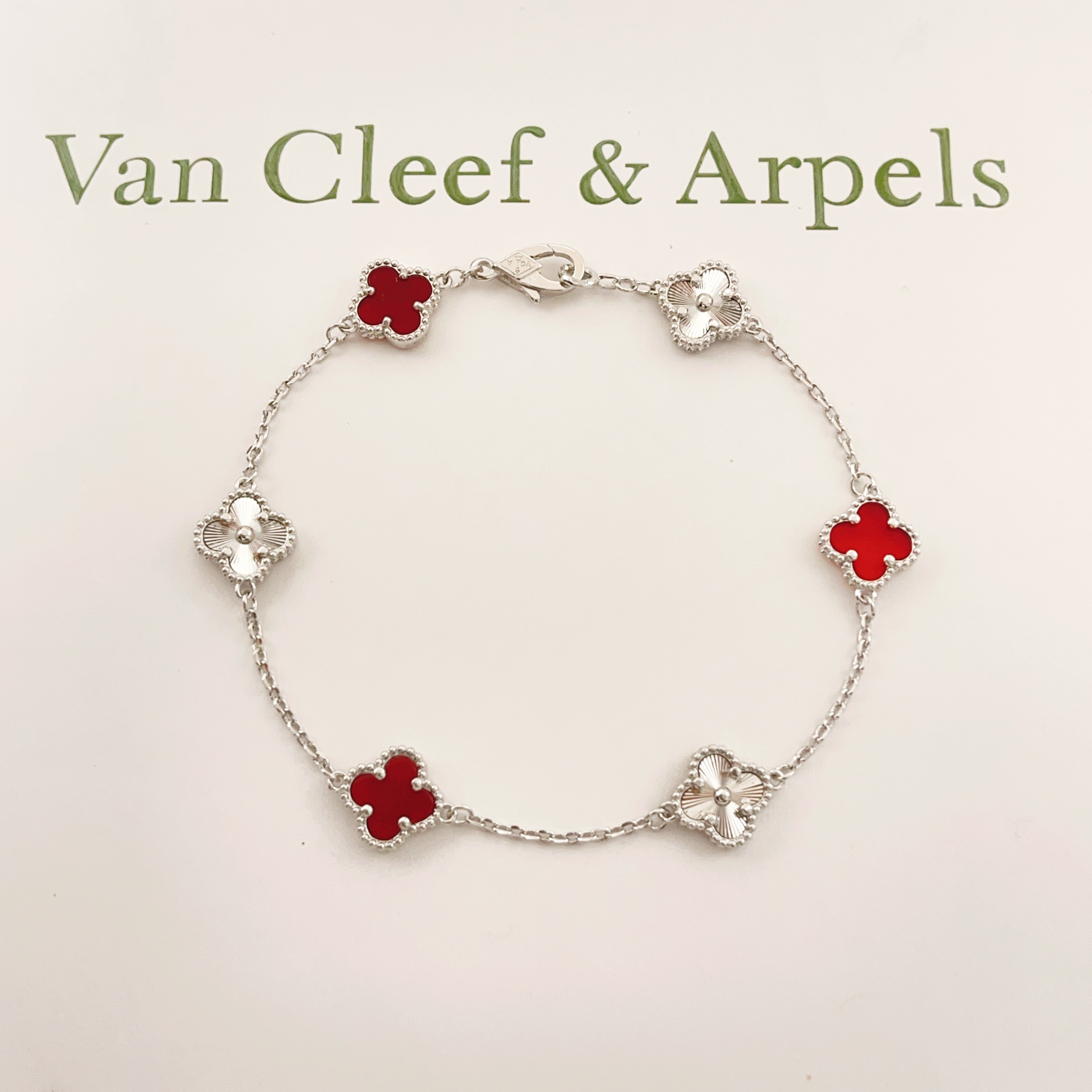 Van Cleef & Arpels Bracelet-47