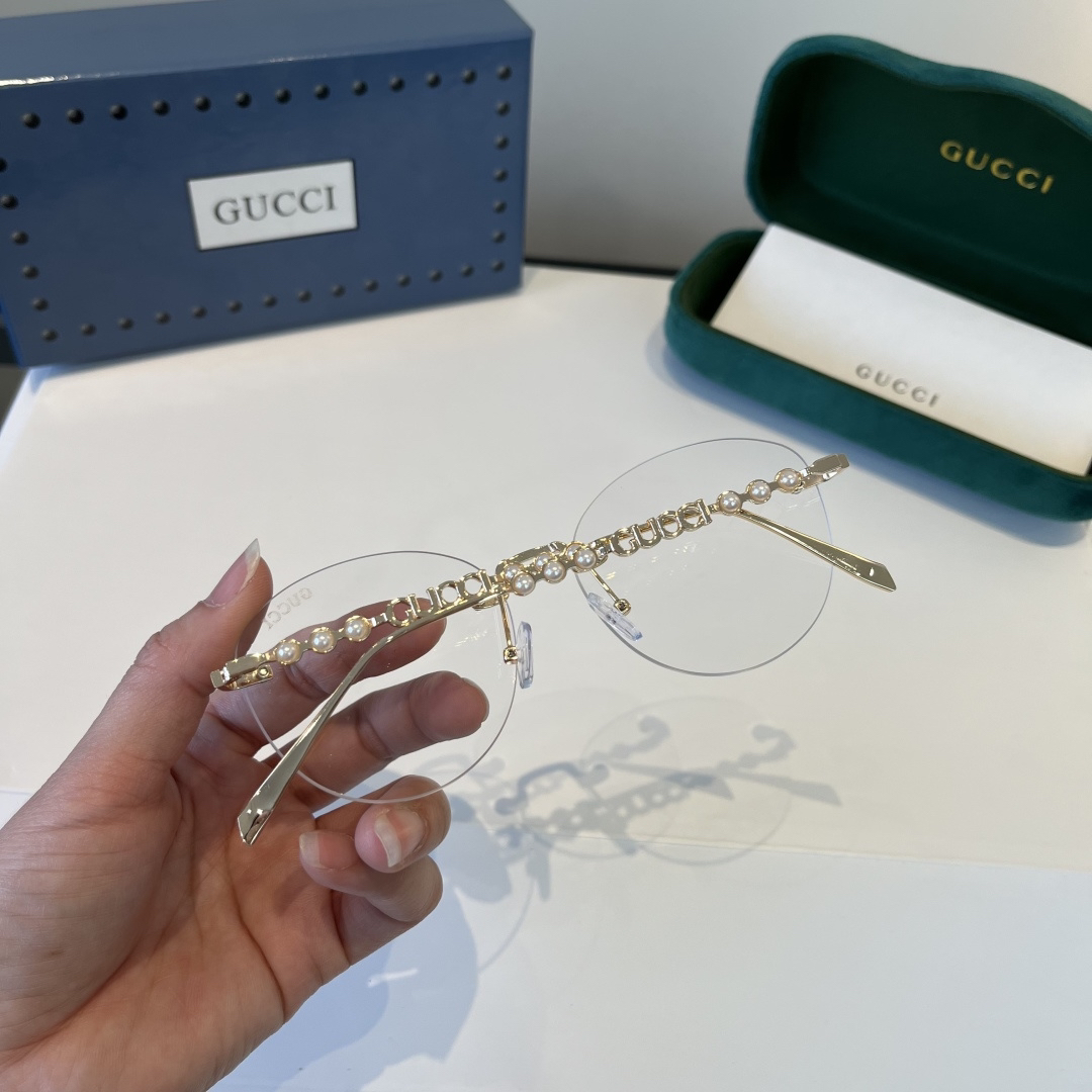 Gucci glasses-38