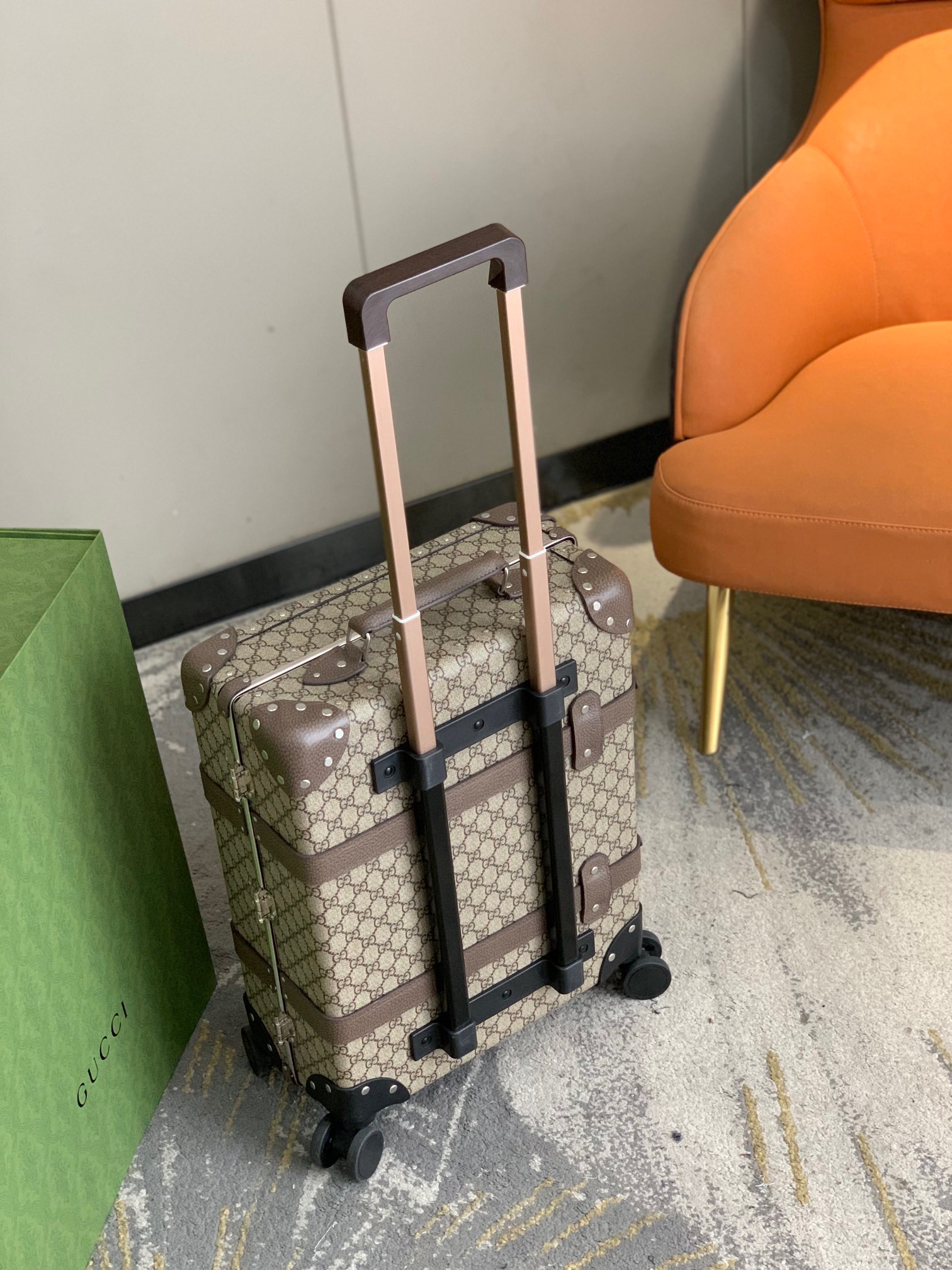 Gucci luggage-39