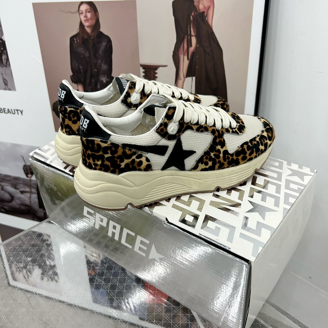 Golden Goose Sneakers-86