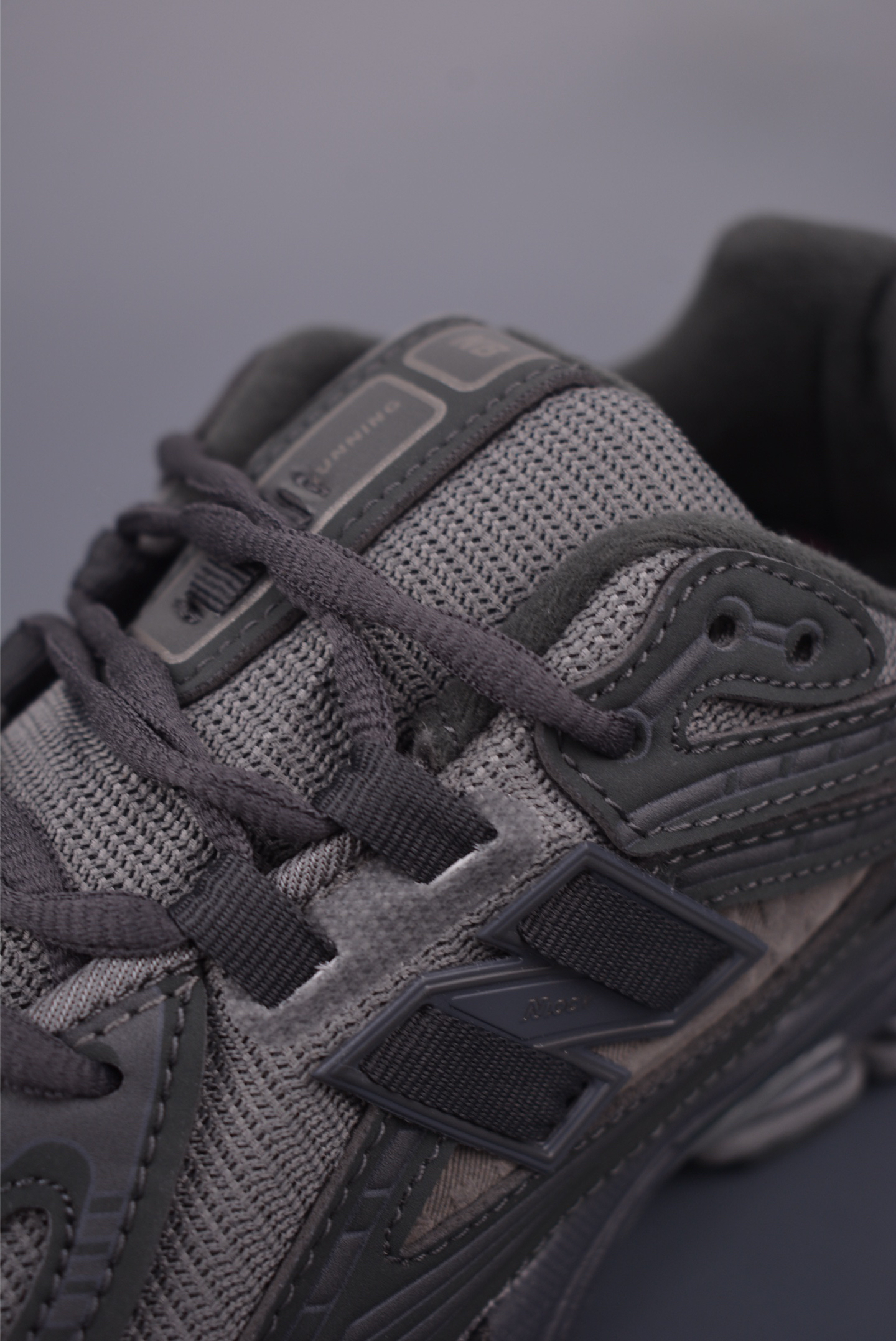 New Balance Sneakers-223