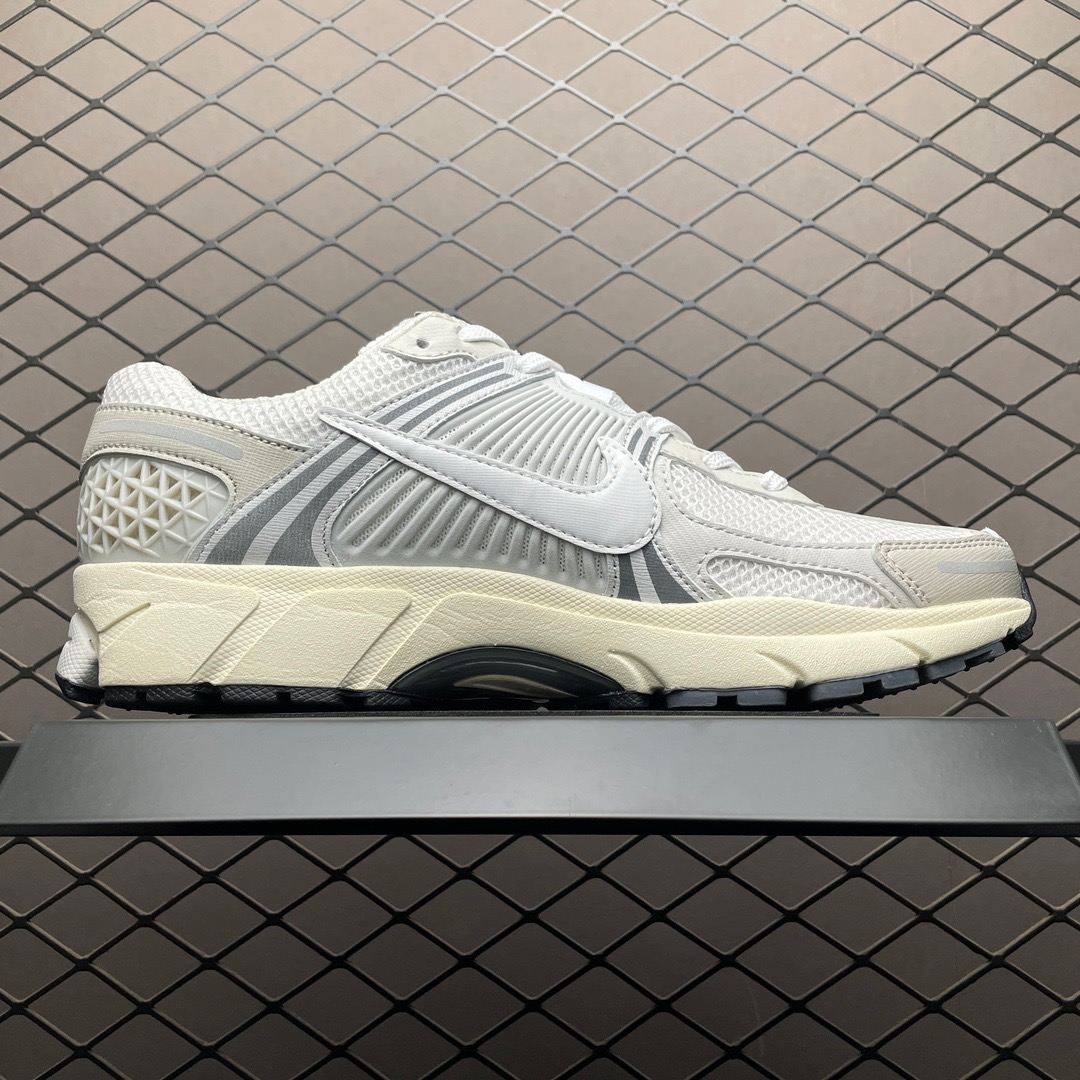 Nike Sneakers-207
