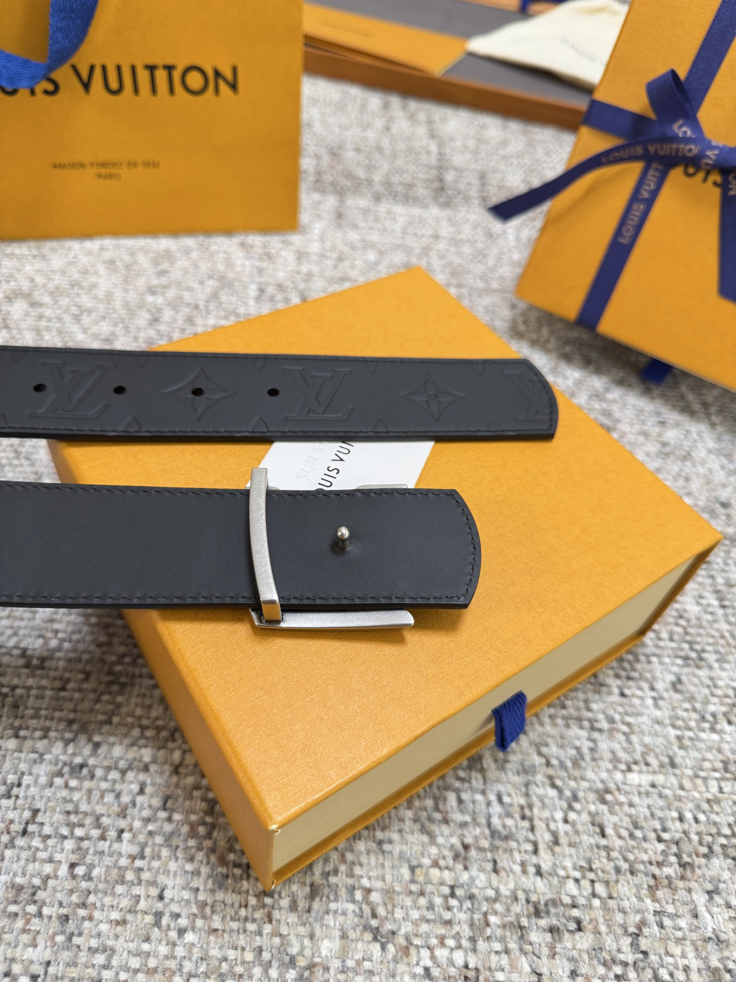 Lv belt-26