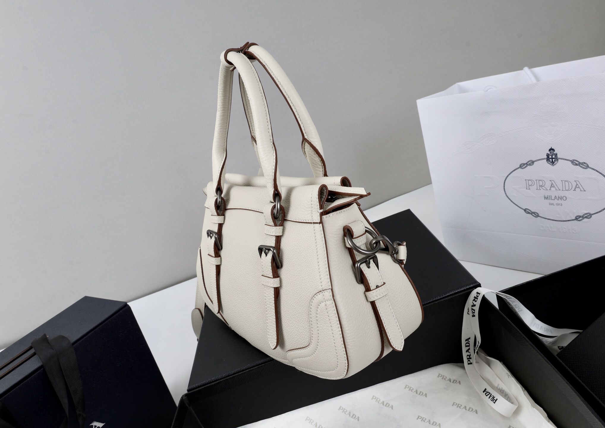 Prada Hot New Product-116