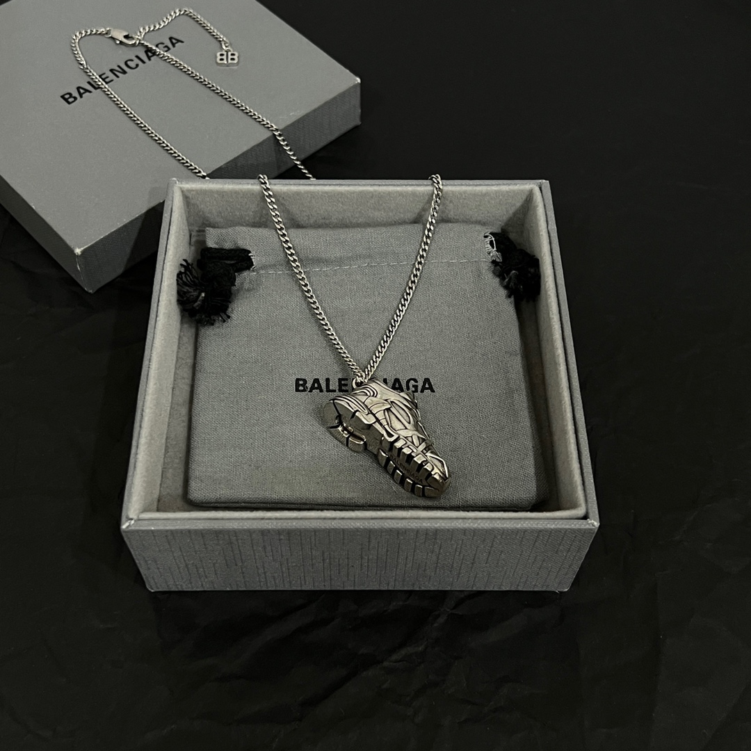 Balenciaga necklace-55