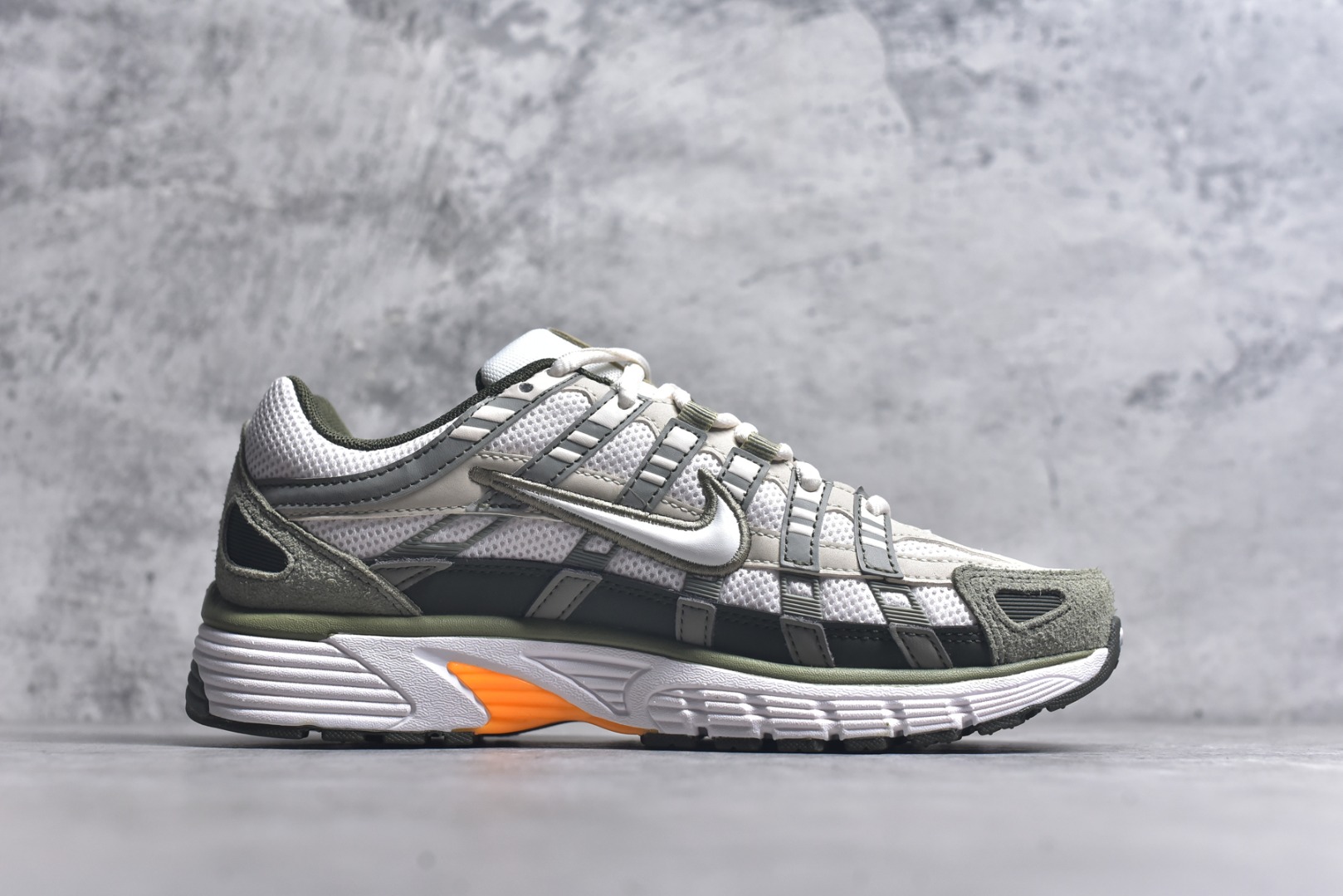 Nike Sneakers-313