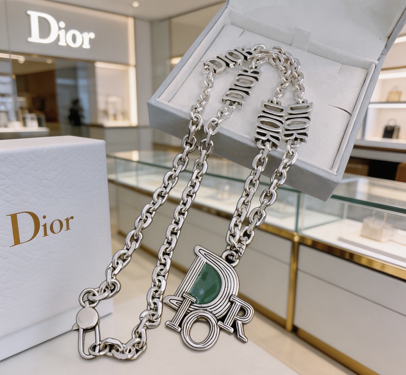 Dior necklace-64