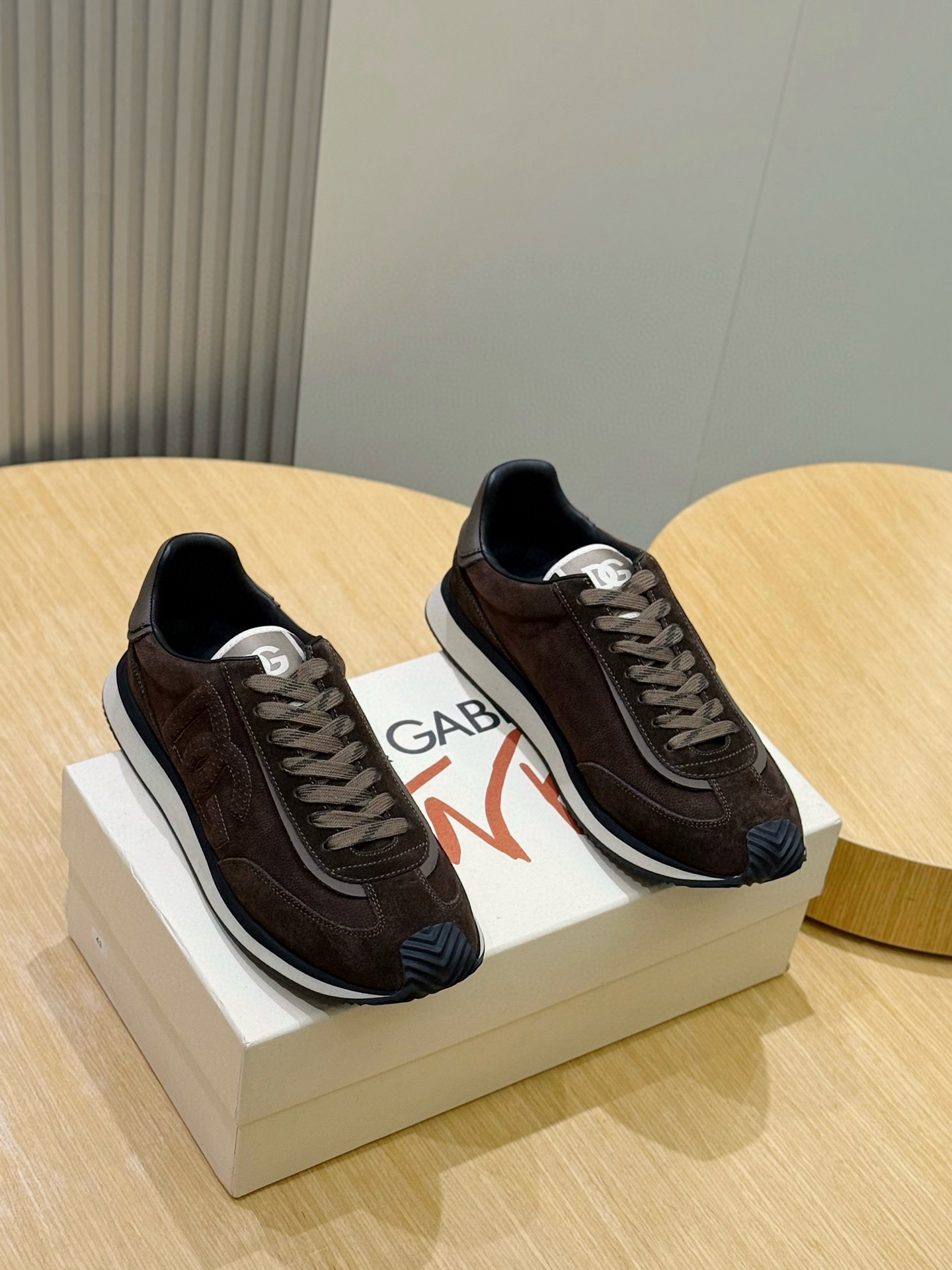 D&G Sneakers-105
