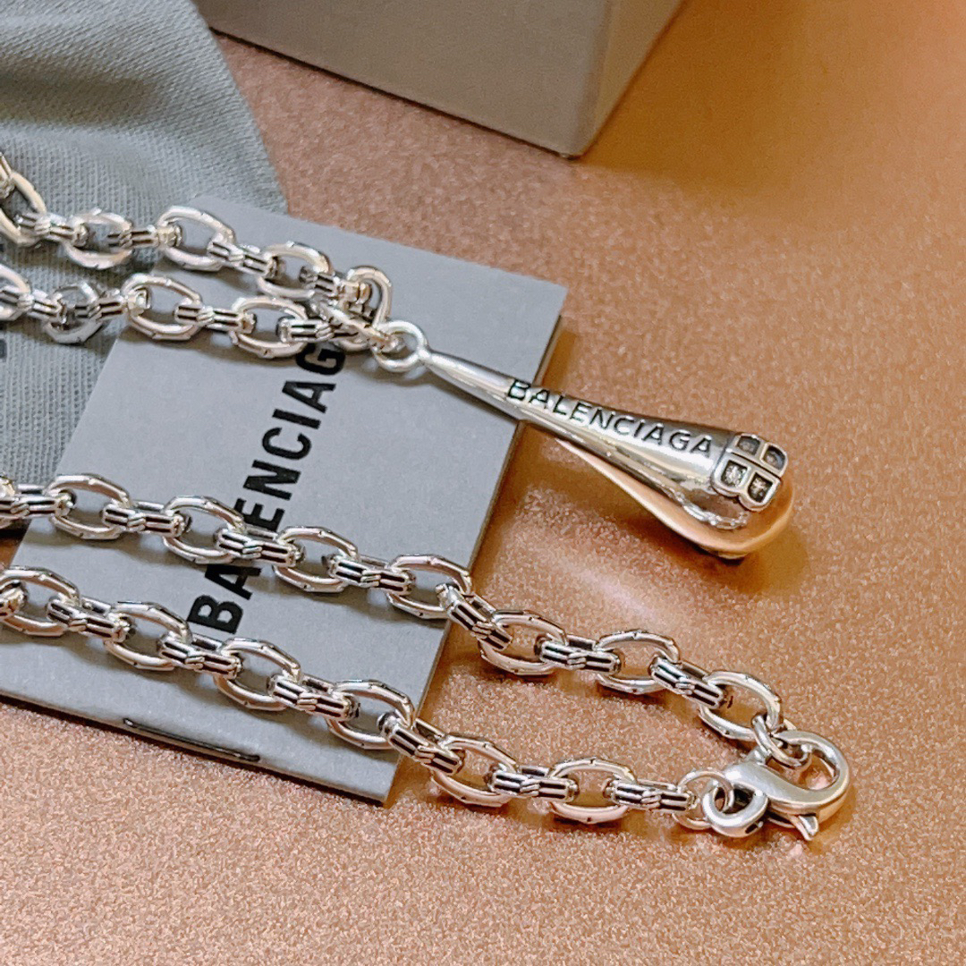 Balenciaga necklace-81