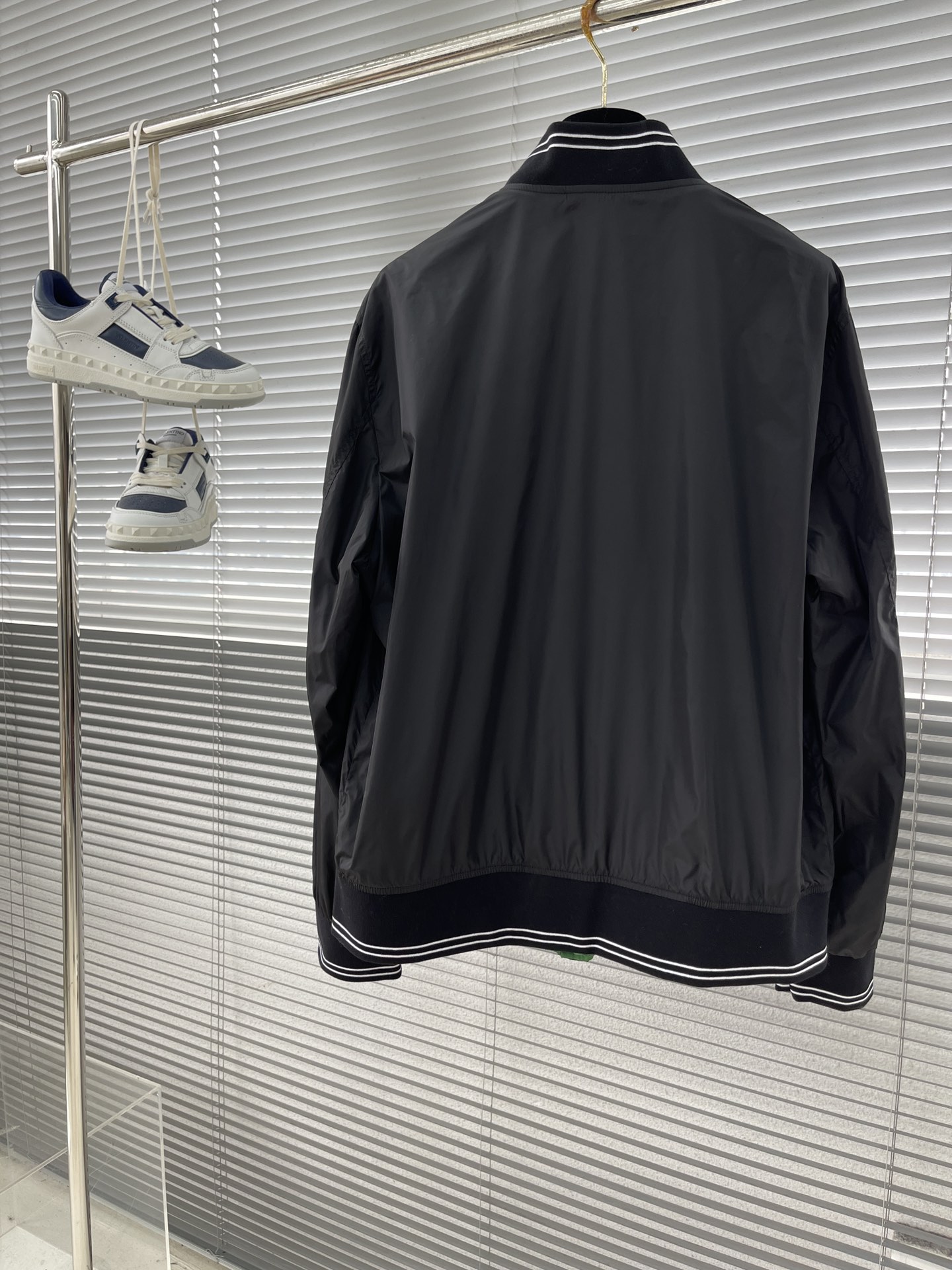 Prada Clothing-124