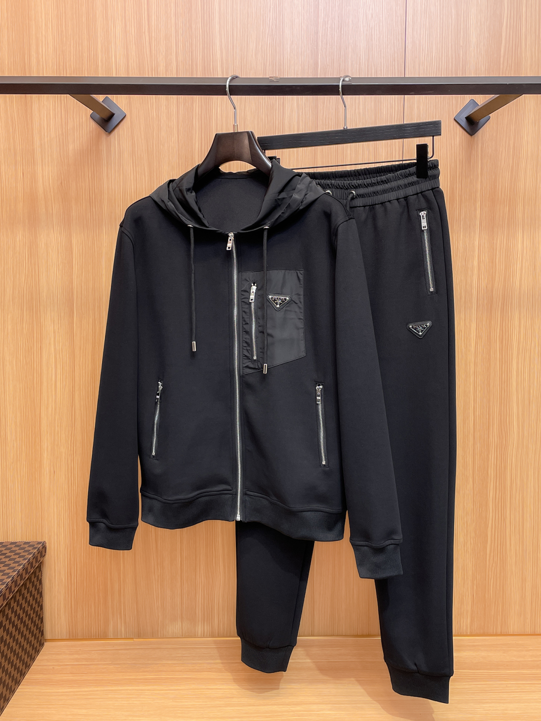 Prada Clothing-75