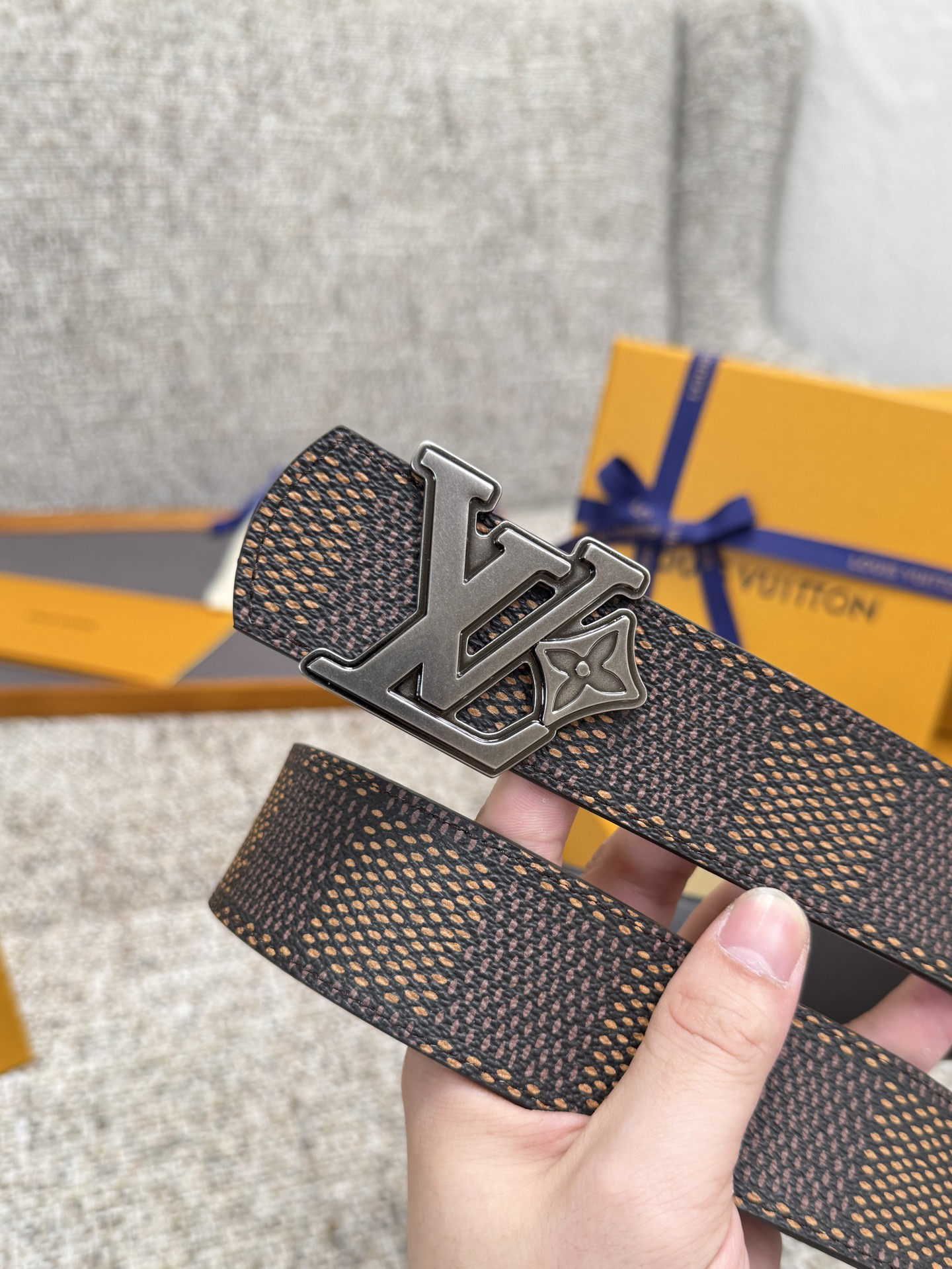 Lv belt-70