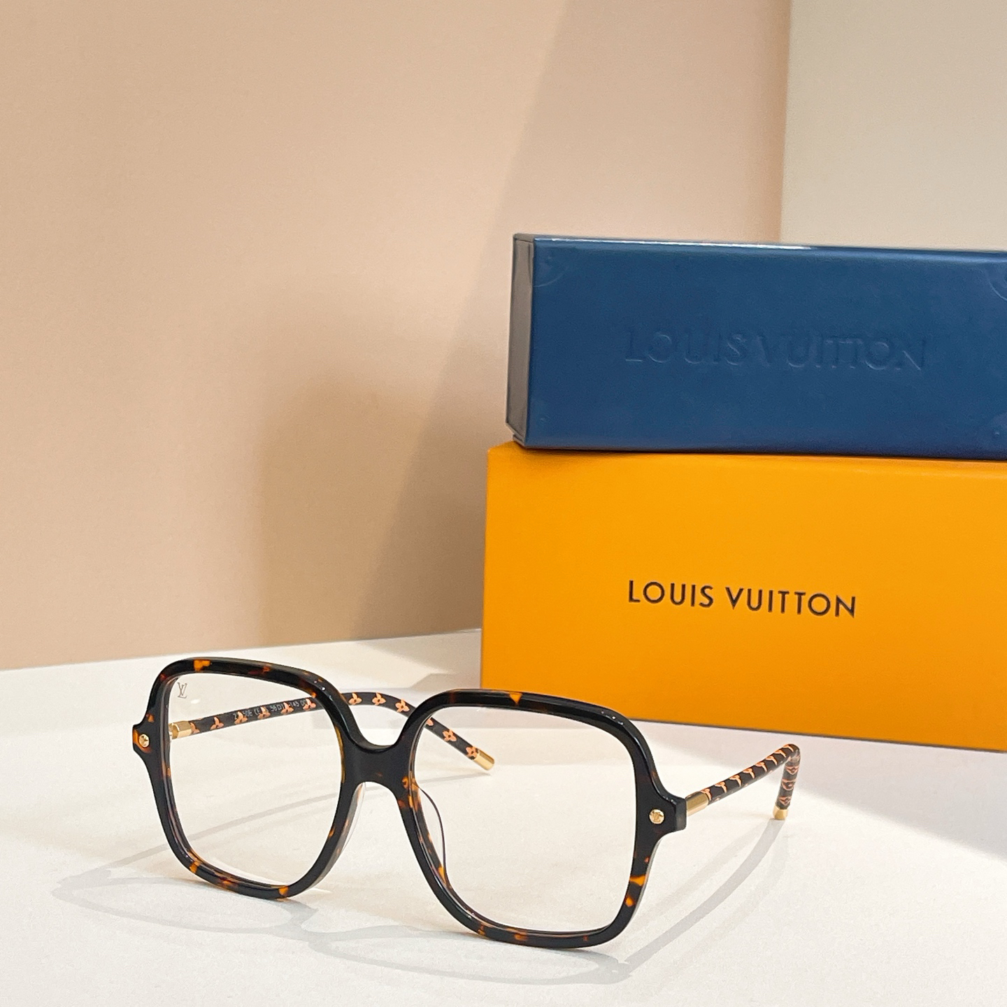 LV glasses-73