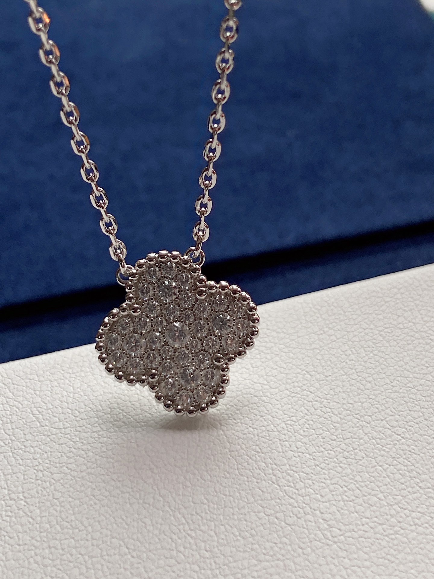 Van Cleef & Arpels necklace-26