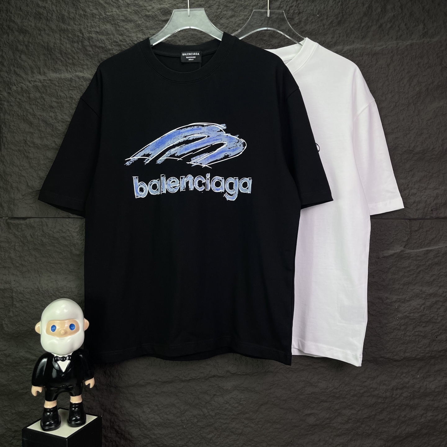 Balenciaga clothing-37