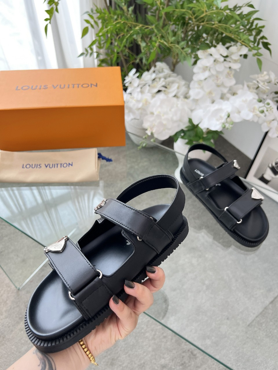 LV Summer footwear