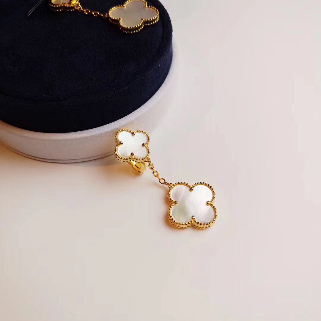Van Cleef & Arpels earring-42
