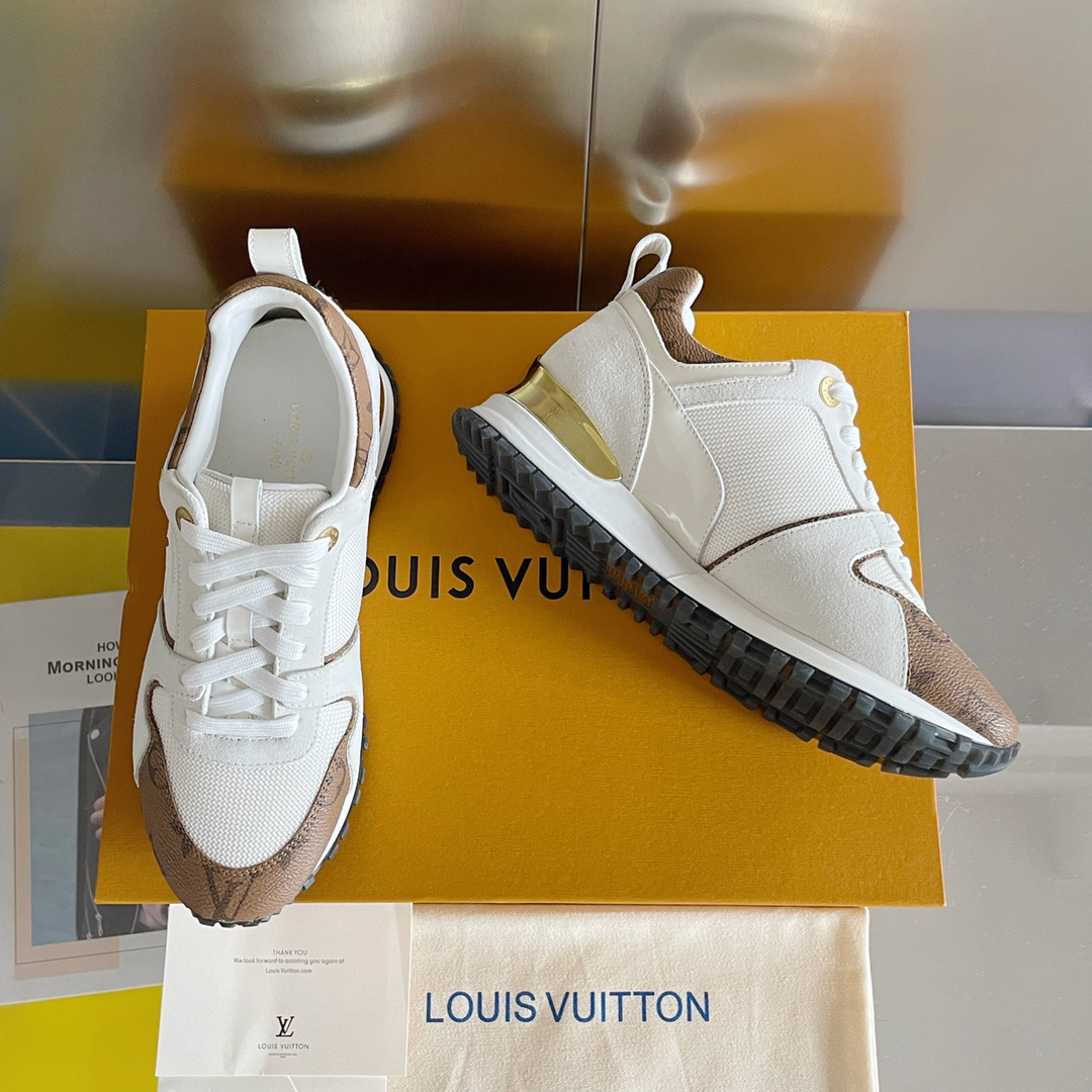 Lv Sneakers-215