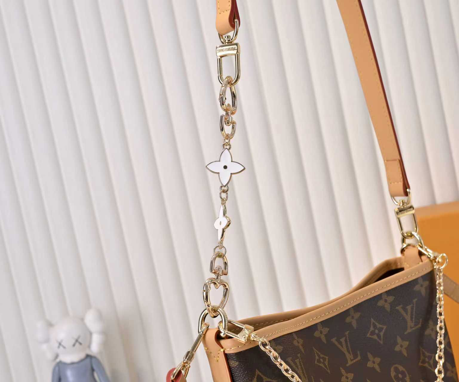 Louis Vuitton Hot New Product-134