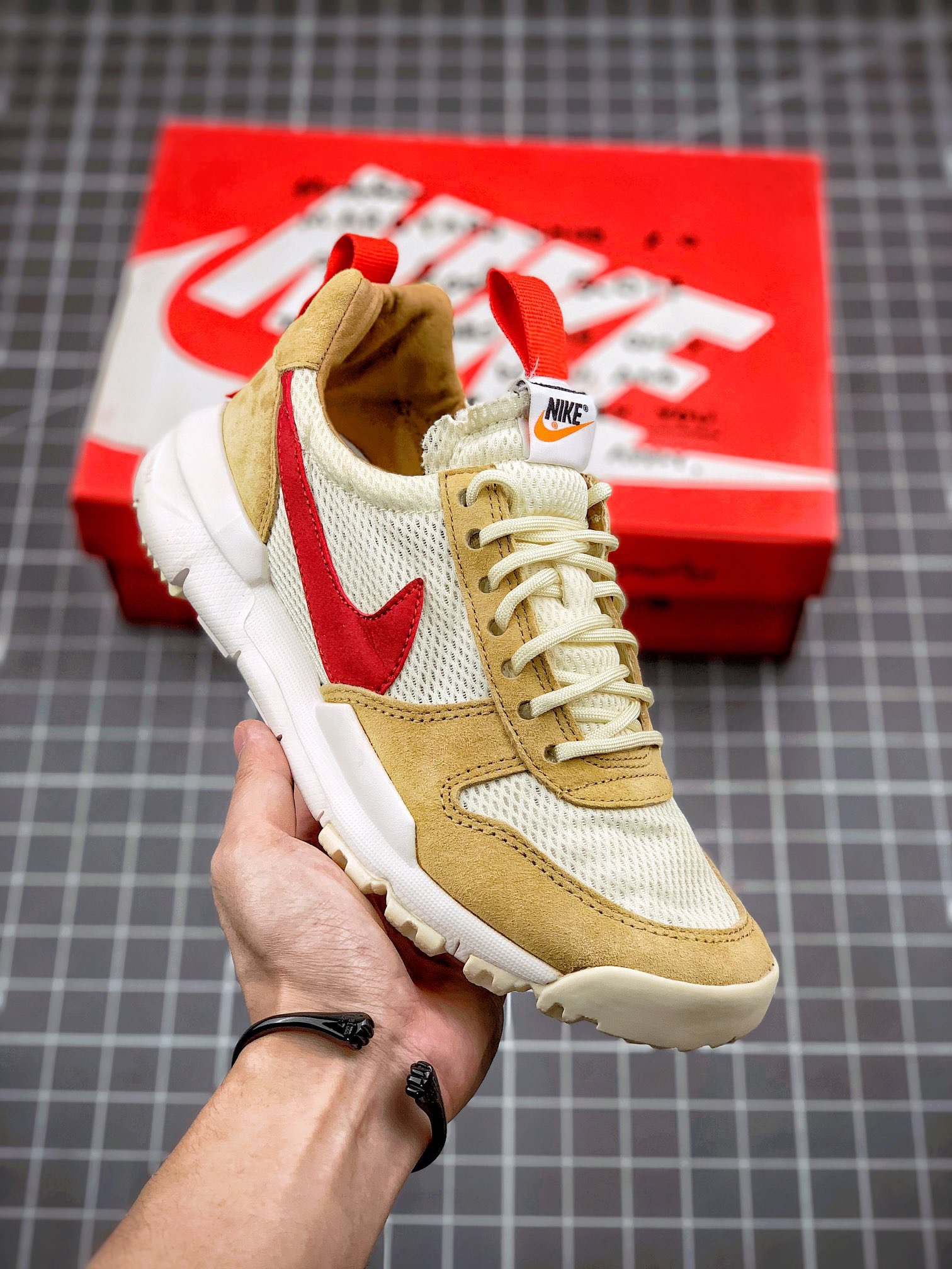 Nike Sneakers-307