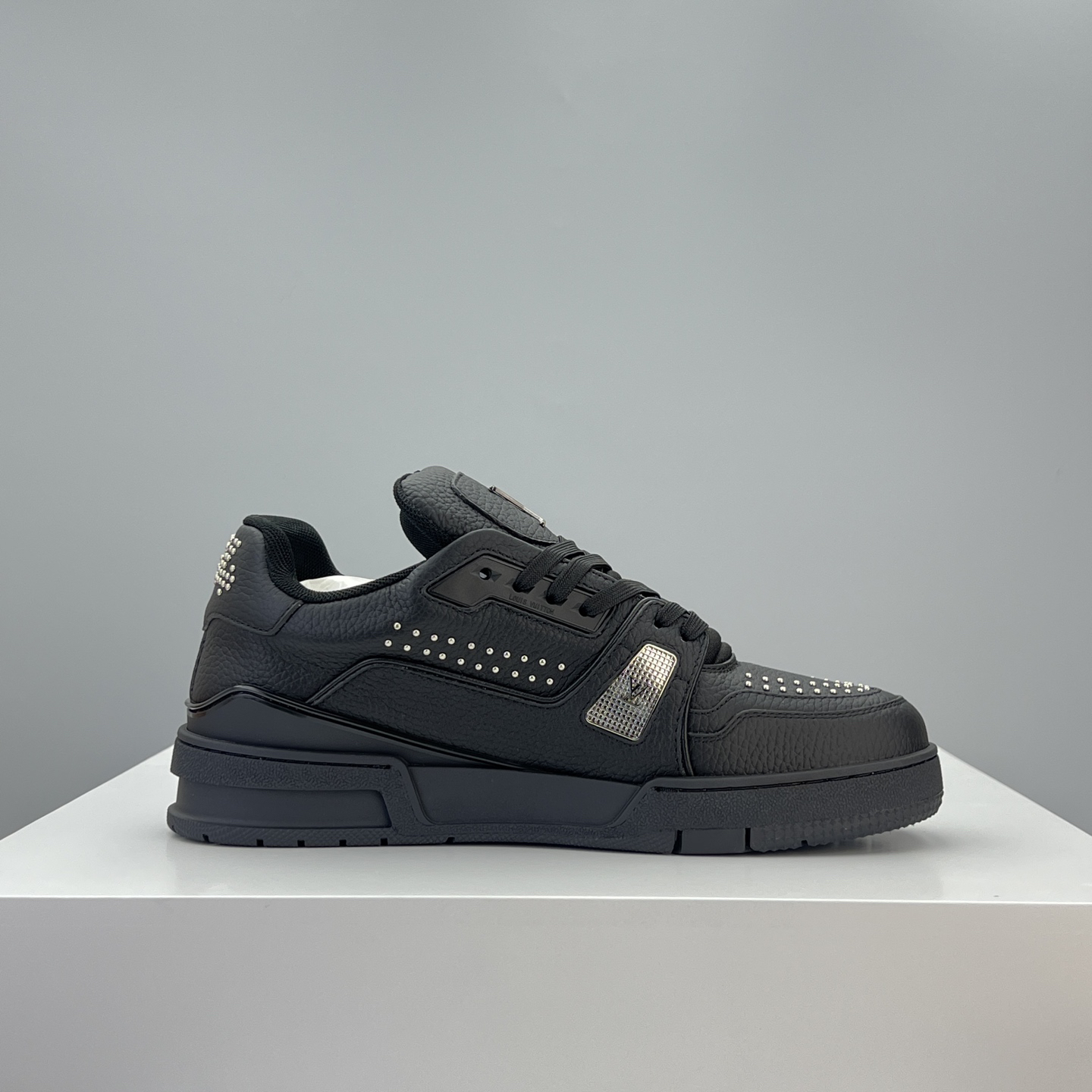 Lv Sneakers-148