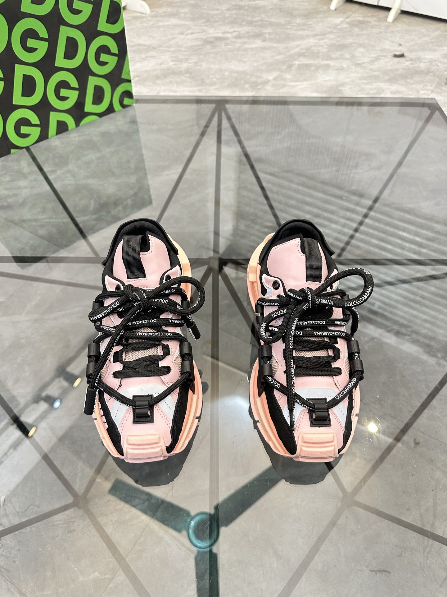 D&G Sneakers-181