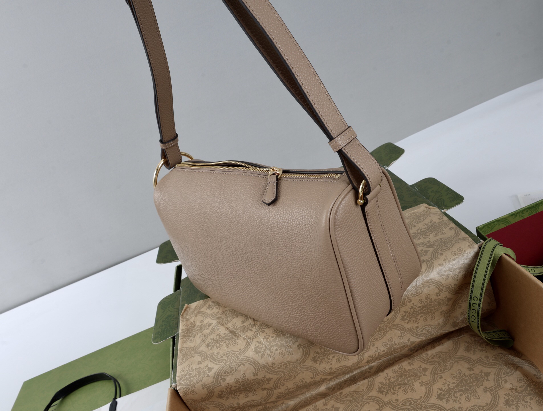 Gucci new Hot New Product-180