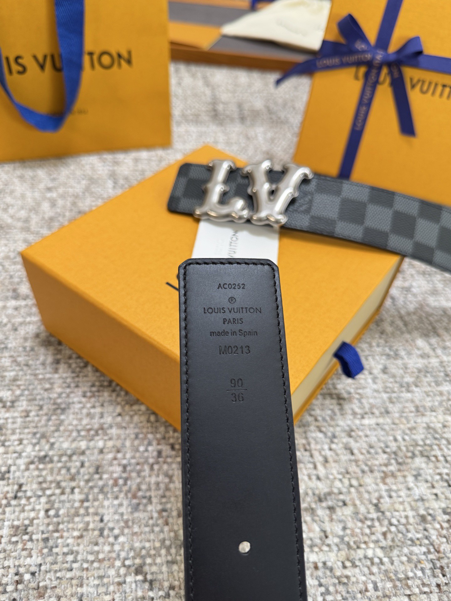 Lv belt-49