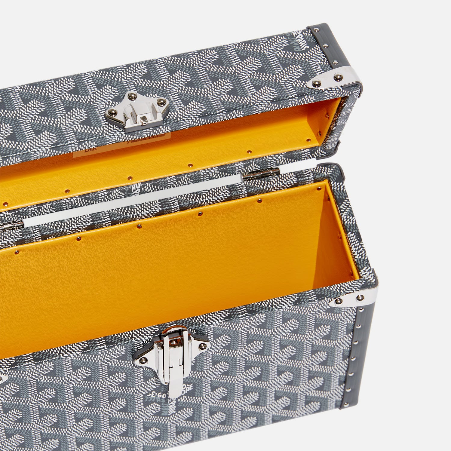 Cassette Trunk Bag