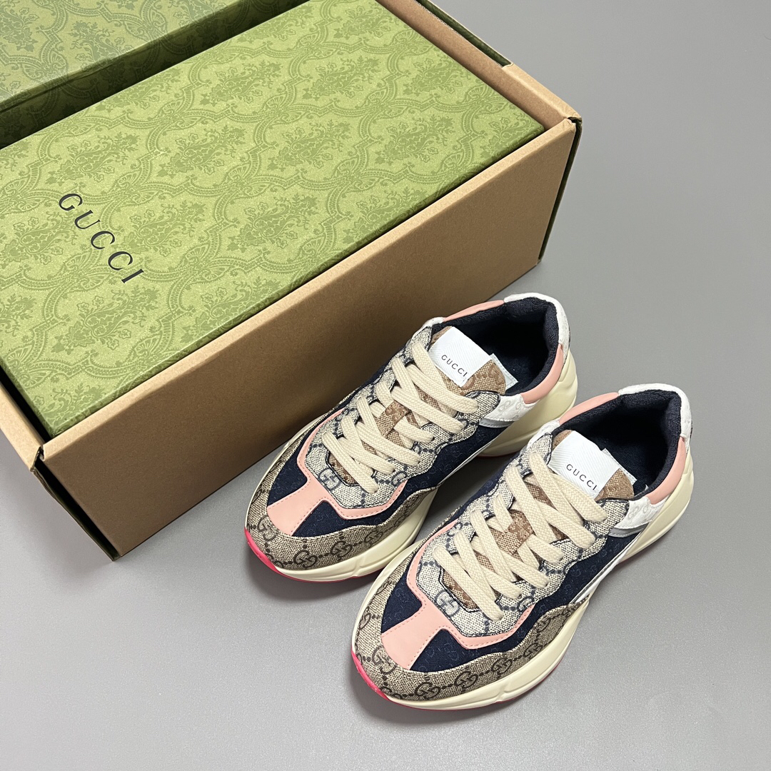 Gucci Sneakers-56