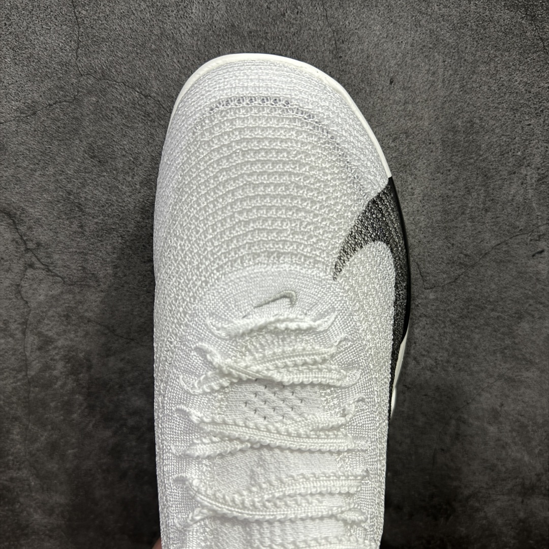 Nike Sneakers-161