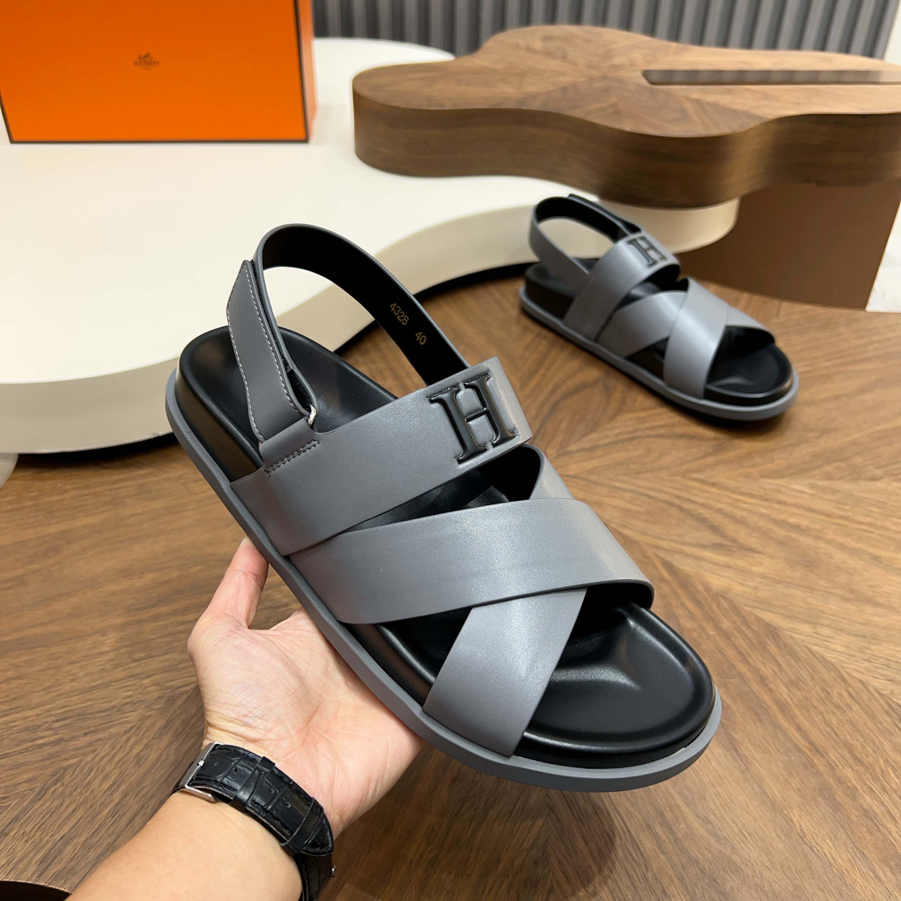 Hermes Summer footwear