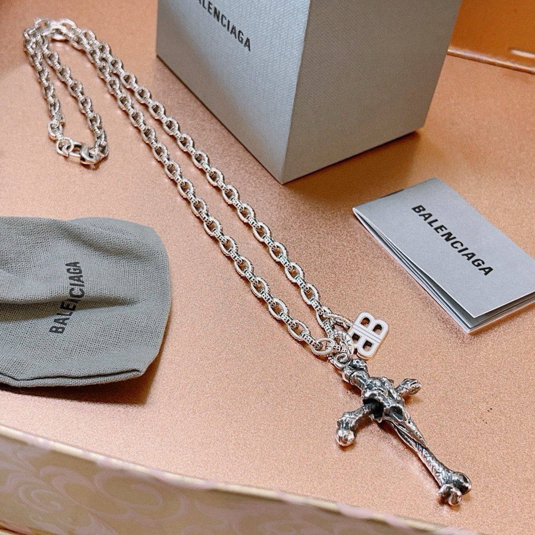 Balenciaga necklace-85