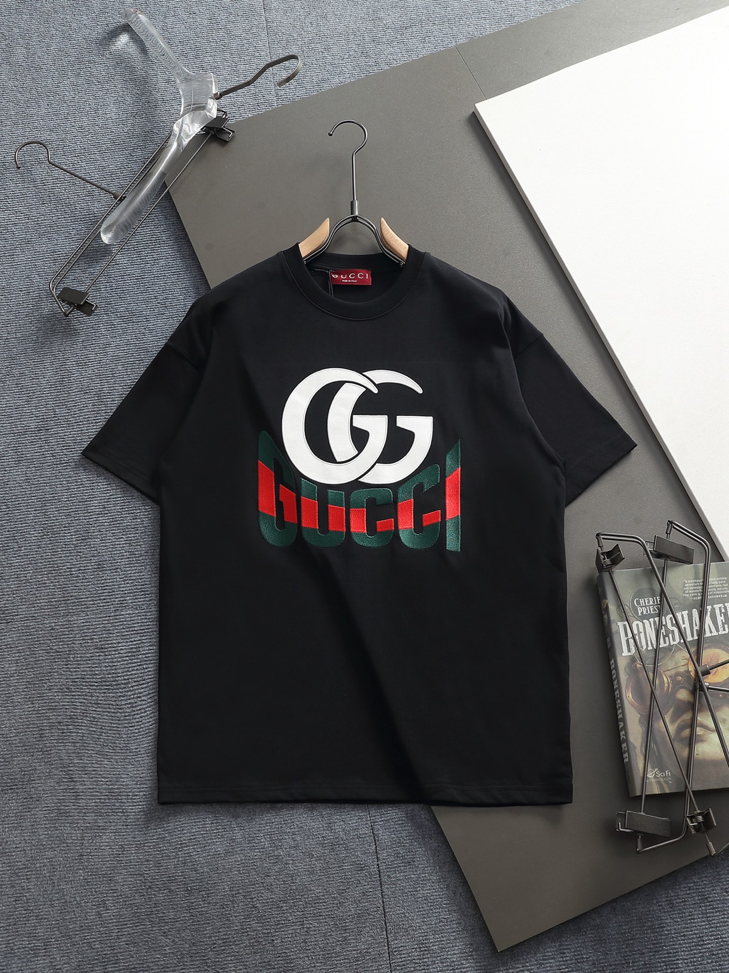 Gucci clothing-144