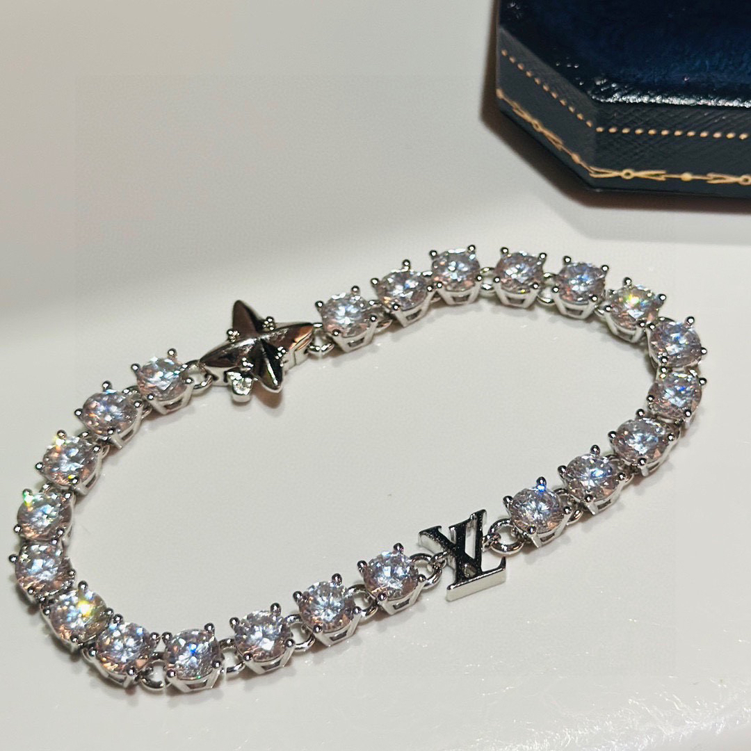 LV Bracelet-51