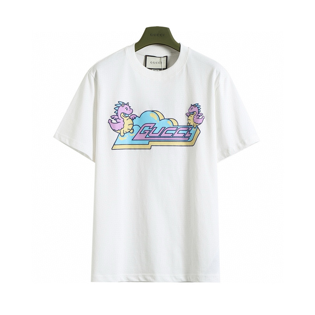 Gucci clothing-17